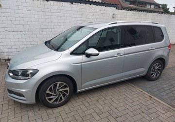 VW Touran 94.500 km 18.500 &euro; Duisburg 47259