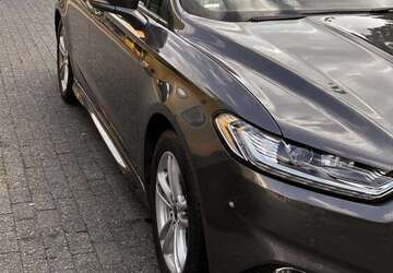 Ford Mondeo 273.000 km 8.600 &euro; Duisburg 47169