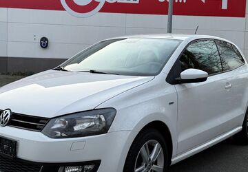 VW Polo 131.000 km 7.499 &euro; Bottrop 46236