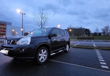 Nissan X-Trail 229.359 km 4.999 &euro; Düsseldorf 40235