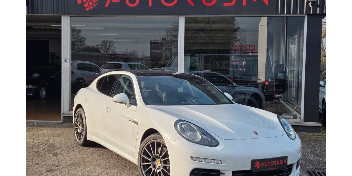 Porsche Panamera 99.307 km 38.900 &euro; Krefeld 47803