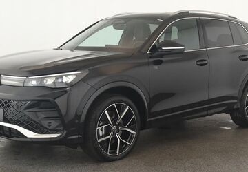 VW Tiguan 14.100 km 47.584 &euro; Neuss 41464