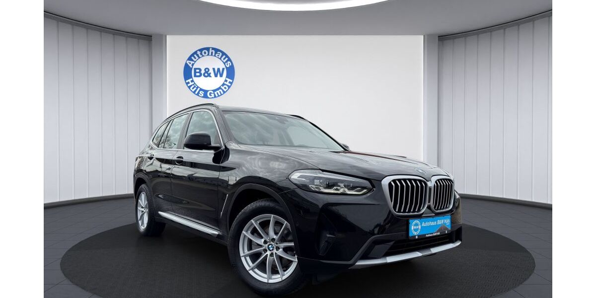 BMW X3 128.877 km 28.499 &euro; Krefeld 47805