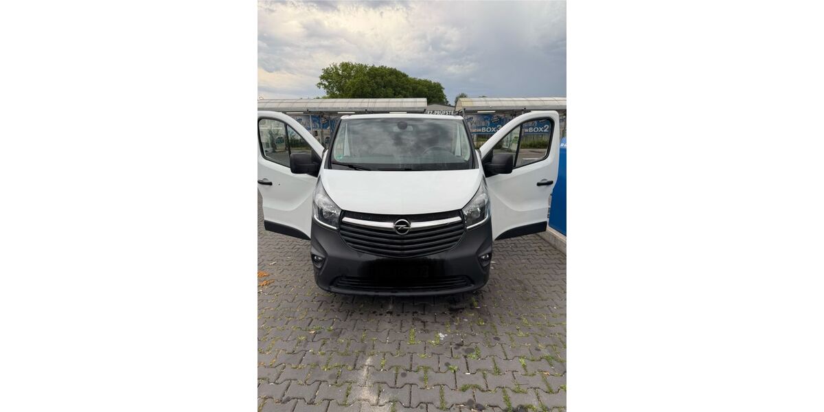 Opel Vivaro 188.000 km 10.800 &euro; Gelsenkirchen 45884