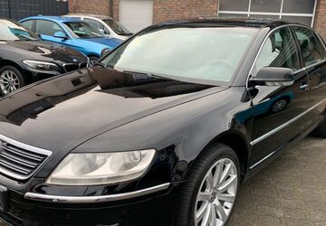 VW Phaeton 259.000 km 6.850 &euro; Moers 47443