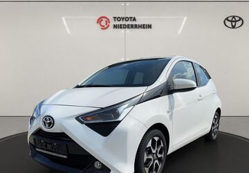 Toyota Aygo (X) 33.800 km 11.888 &euro; Krefeld 47809