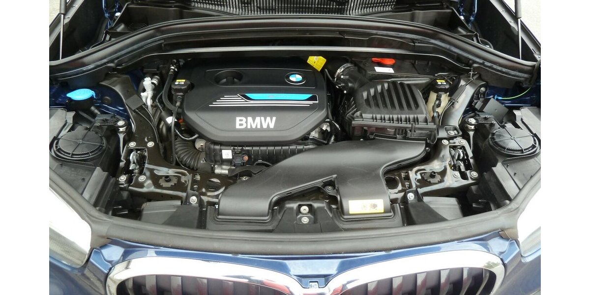 BMW X1 25e X drive Steptronic Navi Head up E-Sitze 154.000 km 17.900 &euro; Ratingen 40885