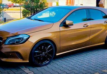 Mercedes-Benz A 250 79.200 km 16.500 &euro; Düsseldorf 40239