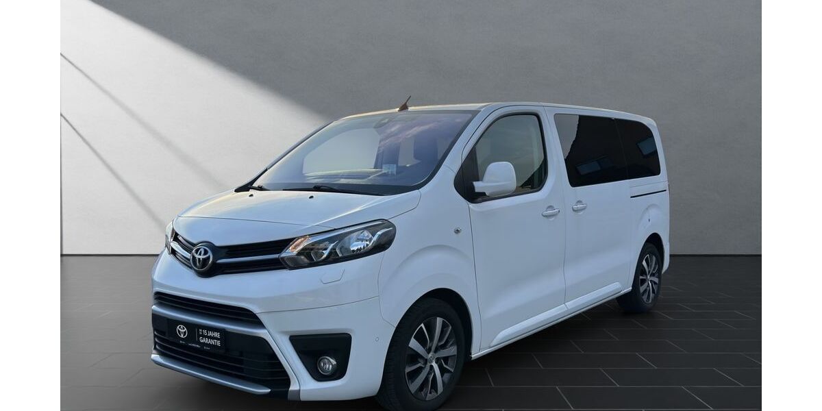 Toyota Proace (Verso) 95.480 km 28.500 &euro; Wesel 46485