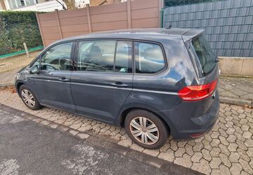 VW Touran 117.000 km 14.200 &euro; Ratingen 40880