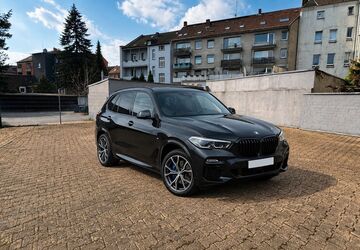 BMW X5 64.300 km 51.400 &euro; Duisburg 47137