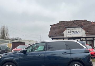 Peugeot 5008 165.000 km 10.890 &euro; Dinslaken 46539