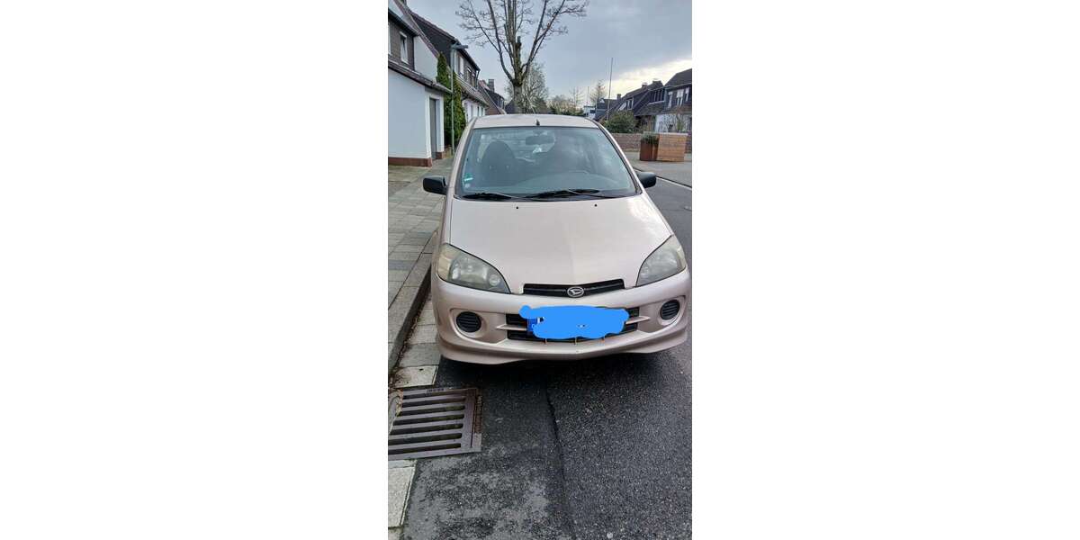 Daihatsu YRV 112.854 km 750 &euro; Neuss, Stadt 41466
