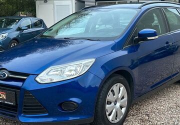 Ford Focus 97.600 km 6.490 &euro; Duisburg 47249