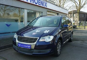 VW Touran 282.600 km 3.950 &euro; Krefeld 47807
