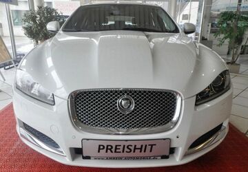 Jaguar XF 258.819 km 8.600 &euro; Düsseldorf 40210