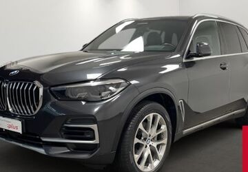 BMW X5 83.936 km 47.900 &euro; Düsseldorf 40233
