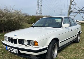 BMW 530 237.568 km 6.300 &euro; Düsseldorf 40233