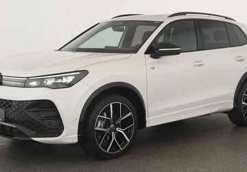 VW Tiguan 16.600 km 47.884 &euro; Düsseldorf 40233