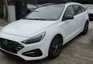 Hyundai i30 78.000 km 13.999 &euro; Oberhausen 46149