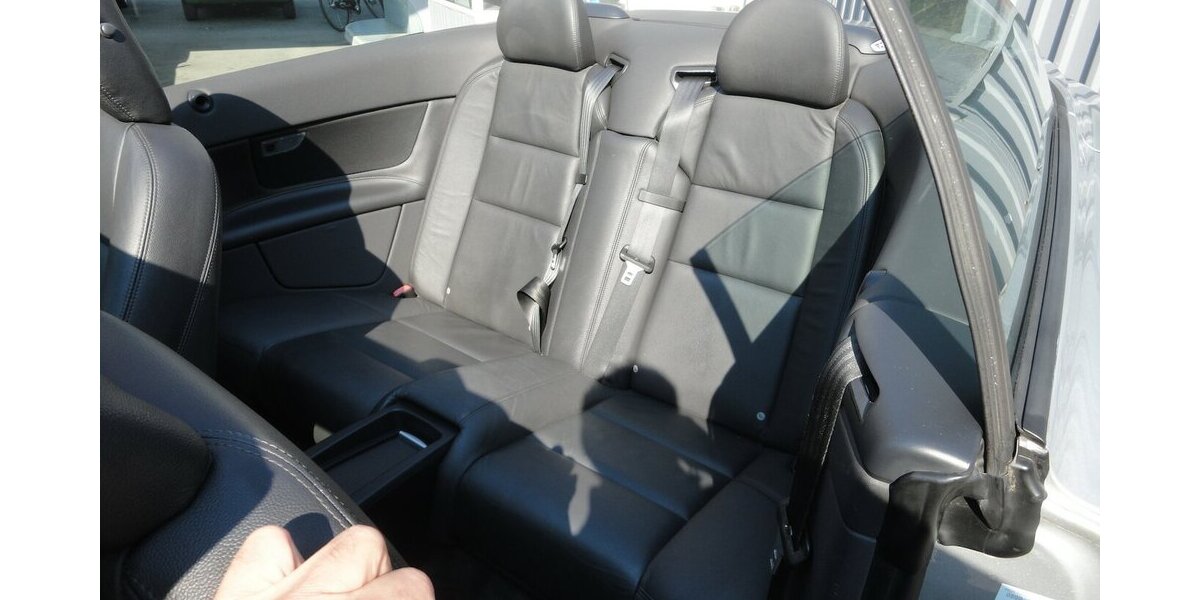 Volvo C70 2,0 D/130 KW 1.Hand Leder+Xenon+Klima Top 151.550 km 12.490 &euro; Neuss 41462