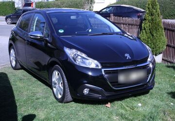 Peugeot 208 98.921 km 6.000 &euro; Essen 45309