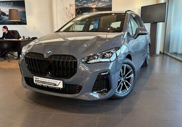 BMW 220 Active Tourer 17.999 km 35.090 &euro; Duisburg 47119