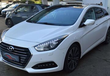 Hyundai i40 133.000 km 8.990 &euro; Mülheim an der Ruhr 45473