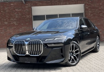 BMW 740 93.195 km 73.990 &euro; Düsseldorf 40599