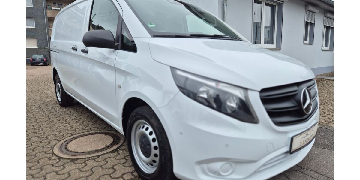 Mercedes-Benz Vito 243.000 km 13.999 &euro; Düsseldorf 40591