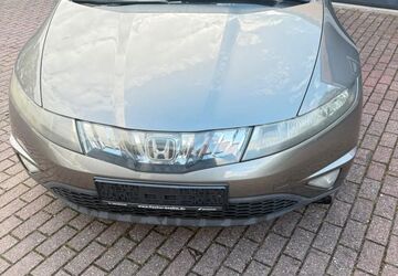 Honda Civic 195.000 km 2.999 &euro; Duisburg 47239