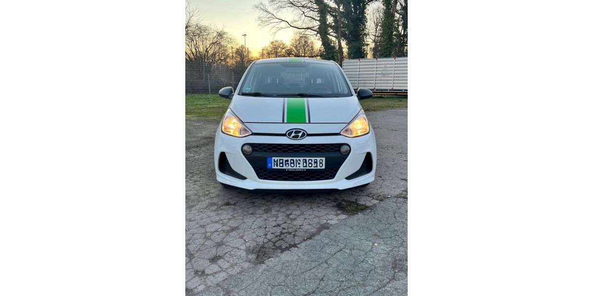 Hyundai i10 92.000 km 8.200 &euro; Ratingen 40880