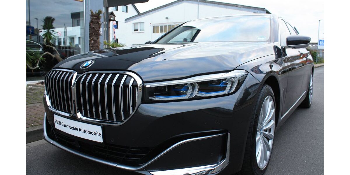 BMW 750 66.000 km 52.699 &euro; Kaarst 41564