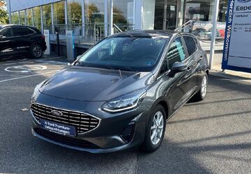 Ford Fiesta 38.419 km 16.690 &euro; Kamp-Lintfort 47475