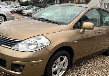 Nissan Tiida 78.000 km 4.499 &euro; Essen 45355