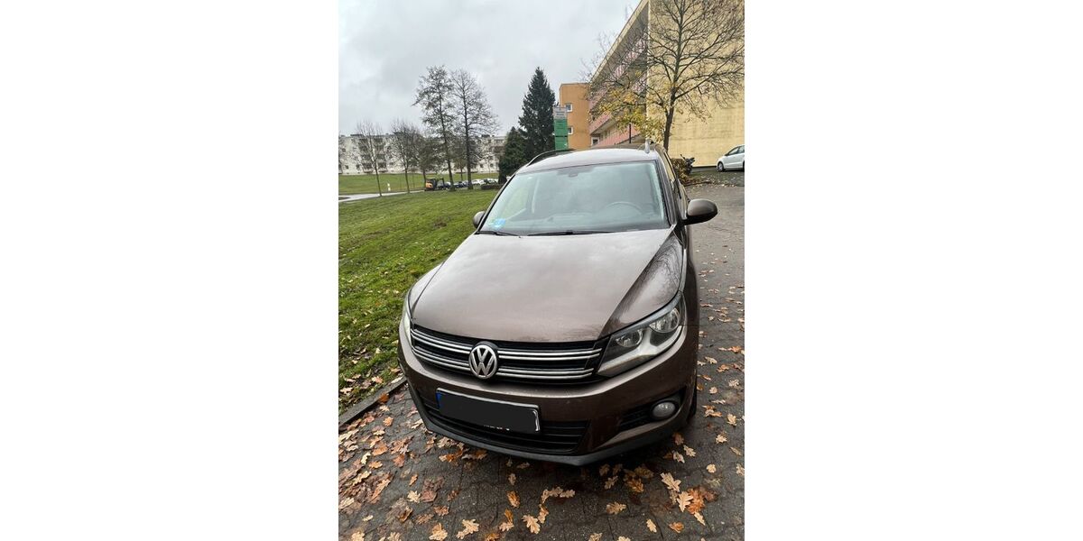 VW Tiguan 185.000 km 8.199 &euro; Düsseldorf 40233