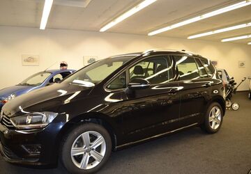 VW Golf 110.000 km 9.899 &euro; Mülheim-Speldorf 45478