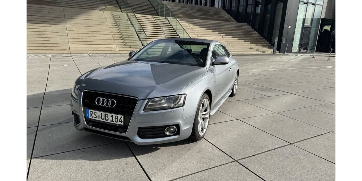 Audi A5 195.250 km 8.300 &euro; Düsseldorf 40219