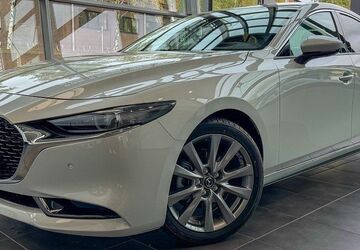 Mazda 3 11.584 km 26.995 &euro; Duisburg 47166