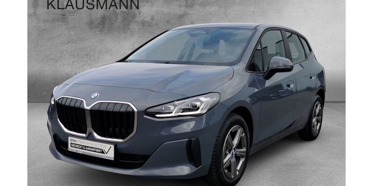BMW 218 Active Tourer 7.910 km 30.360 &euro; Krefeld 47800