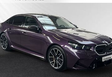 BMW M5 9.330 km 121.900 &euro; Moers 47441