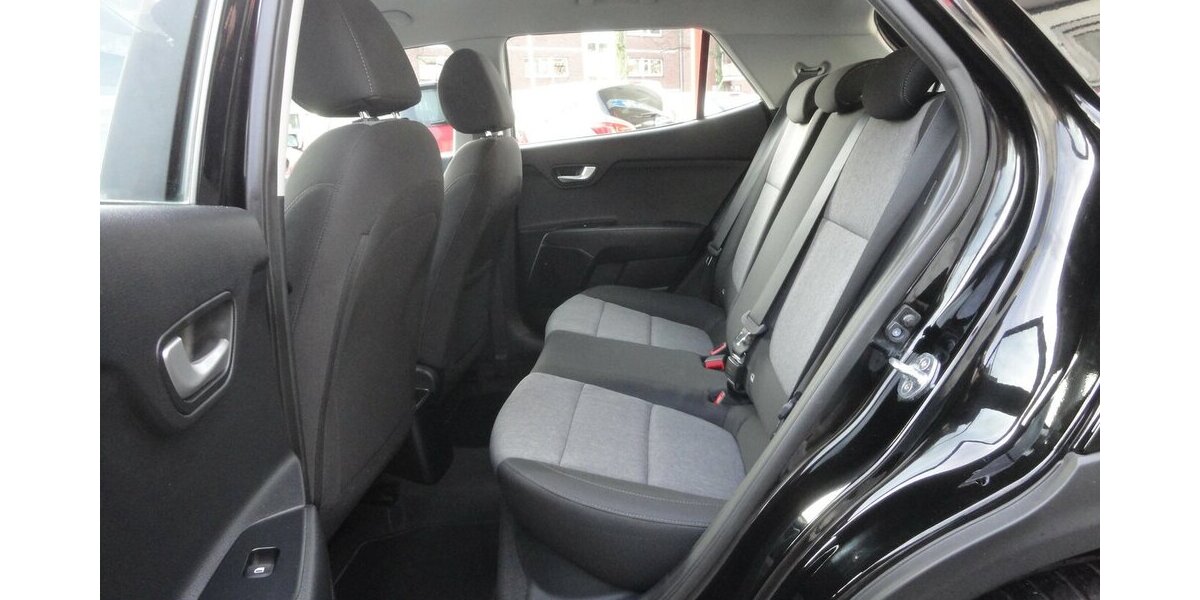 Kia Stonic 1,2 Edition7- Klima SHZ PDC Alu 33Tk,1 Hd 33.000 km 13.777 &euro; Neuss 41462