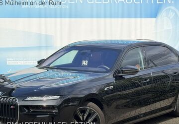BMW M760 20.443 km 104.490 &euro; Mülheim an der Ruhr 45478