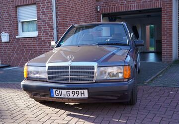 Mercedes-Benz 190 244.744 km 8.000 &euro; Neuss 41472