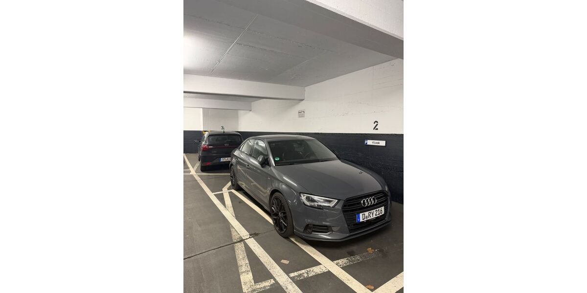 Audi A3 133.785 km 18.999 &euro; Düsseldorf 40227