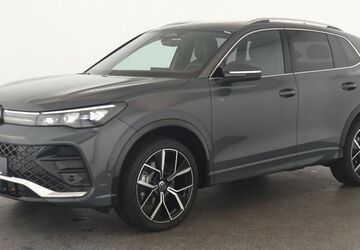 VW Tiguan 25.800 km 45.584 &euro; Düsseldorf 40233