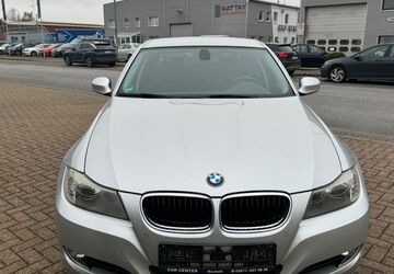 BMW 320 122.000 km 8.990 &euro; Hünxe 46569