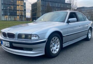 BMW 728 286.000 km 4.950 &euro; Essen 45357