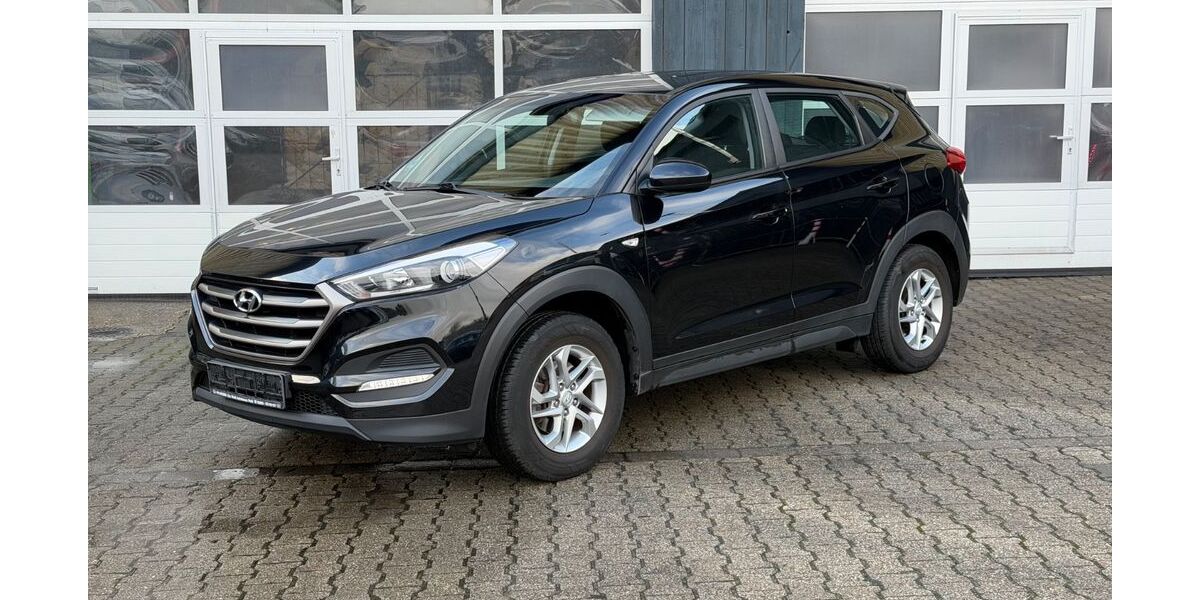 Hyundai TUCSON 140.000 km 9.900 &euro; Mülheim an der Ruhr 45473