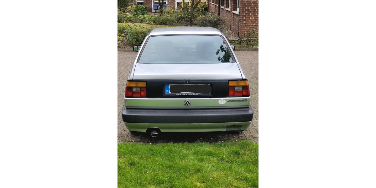 VW Jetta 184.000 km 4.000 &euro; Düsseldorf 40213